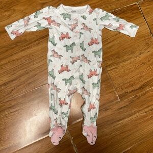 NWOT super cute baby girls pastel unicorn carters footie one piece sleeper!